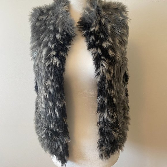 PINS AND NEEDLES faux fur vest - Picture 1 of 3